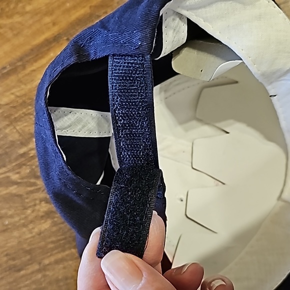 U of A Football Cap - Picture 6 of 7